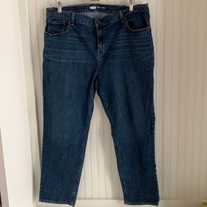 Old Navy Medium Wash Boyfriend Jean